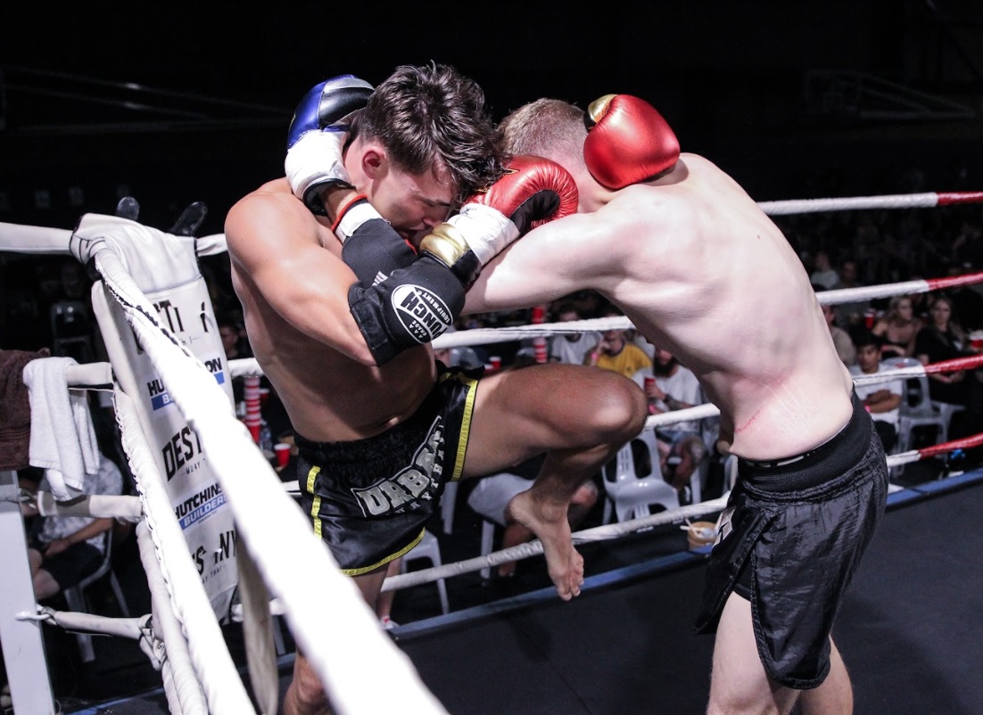 Clinch Fighting: A How to Guide For Muay Thai - Muay Thai